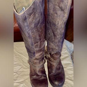Size 9 women’s vintage Judgement Harness Tall Steve Madden Distressed boots